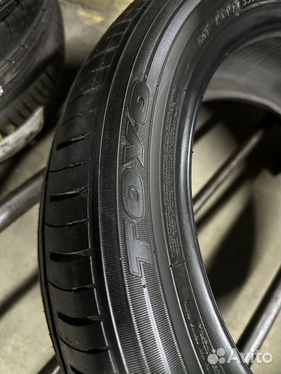 Toyo Proxes R52 215/50 R18 92V