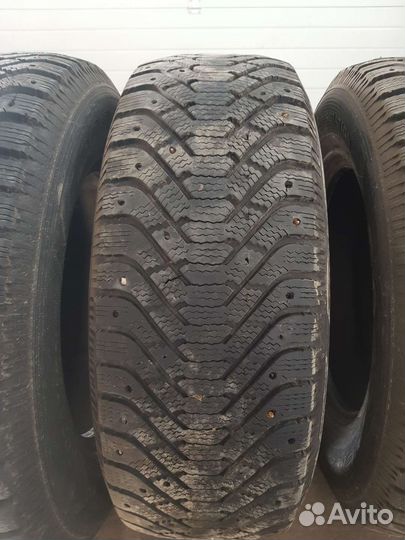 Goodyear UltraGrip 500 265/65 R17 112T