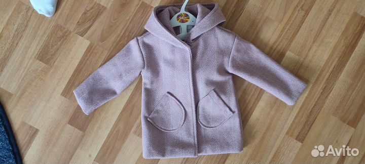 Пальто на девочку