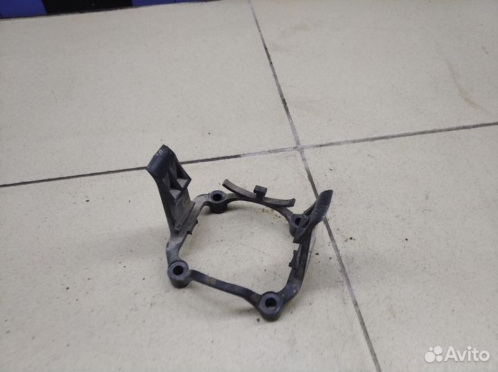 Кронштейн (сопут. товар) Yeti 2009