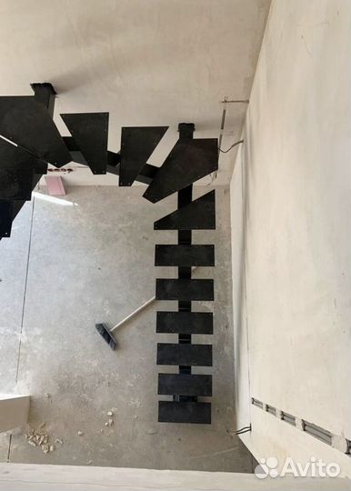 Лестница винтовая в дом