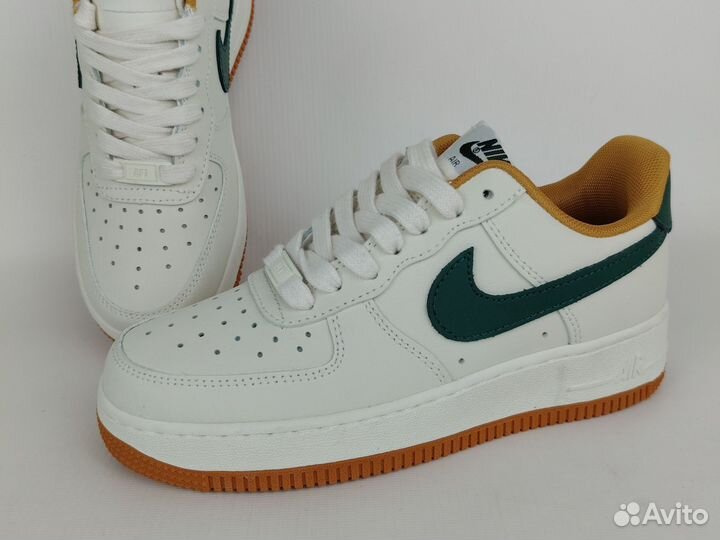 Кроссовки Nike air force 1