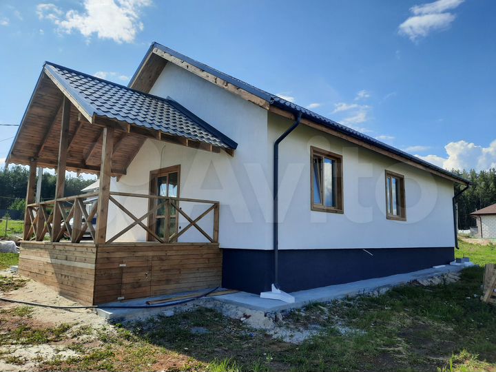 Коттедж 105,3 м² на участке 10 сот.