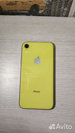 iPhone Xr, 64 ГБ