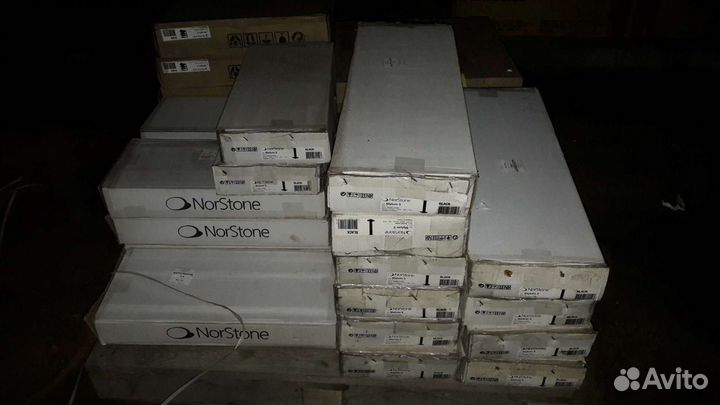 Norstone Stylum 3, стойки под акустику