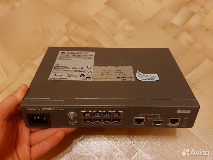 Коммутатор Huawei Quidway S2300