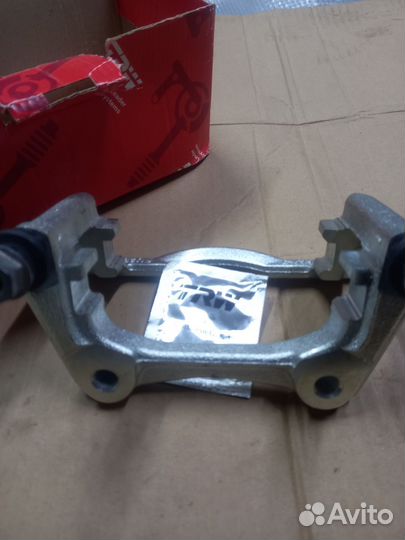 Скоба суппорта renault logan