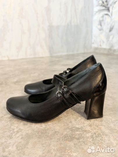 Туфли женские