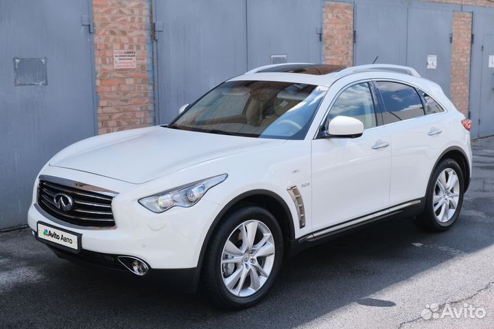 Infiniti QX70 3.0 AT, 2015, 55 600 км