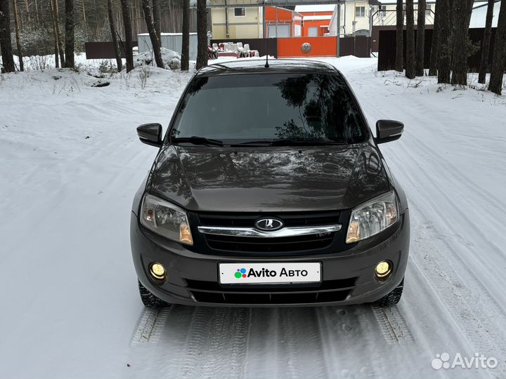 LADA Granta 1.6 МТ, 2017, 135 000 км