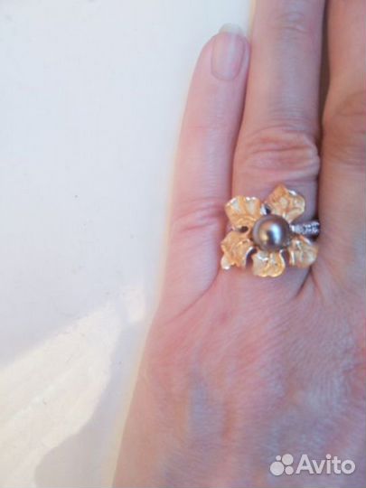 Серебряные серьги и кольцо