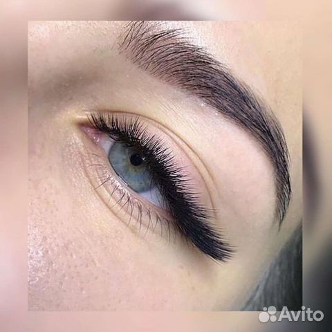 Наращивание ресниц, окрашивание бровей