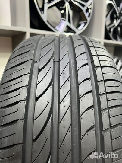 Leao Nova-Force 235/40 R18 95W