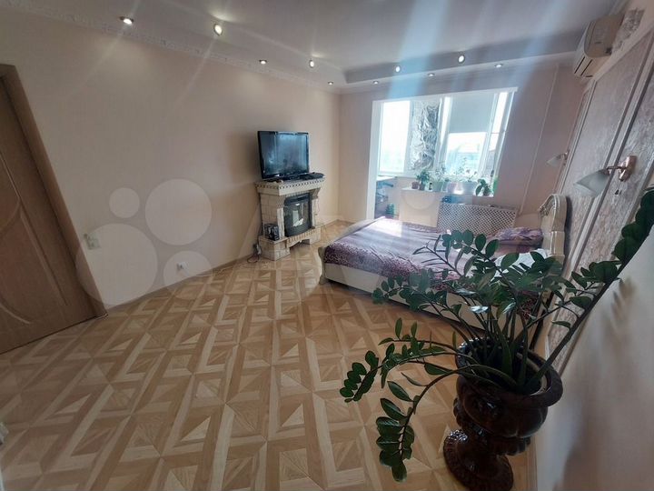 2-к. квартира, 55 м², 7/10 эт.