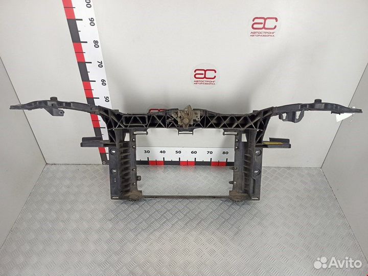 Панель передняя (телевизор) для Ford Fiesta 5