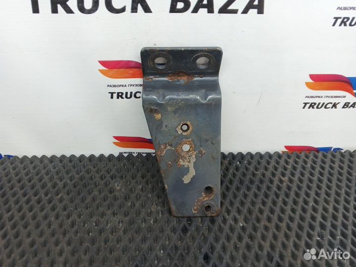 Кронштейн крана уровня пола Volvo FH