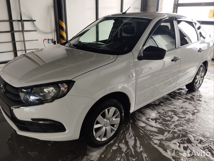 LADA Granta 1.6 МТ, 2021, 42 000 км