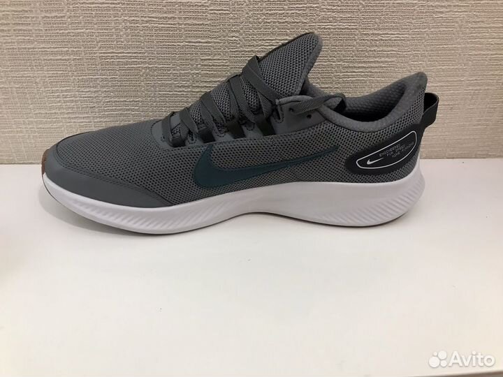 Кроссовки мужские nike