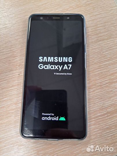 Samsung Galaxy A7 (2018), 4/64 ГБ