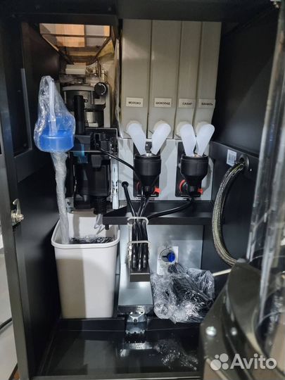 Кофемашина новая Jetinno в наличии