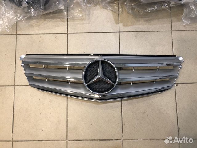 Решетка на мерседес w204