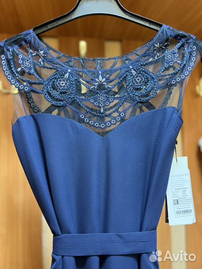 Платье женское