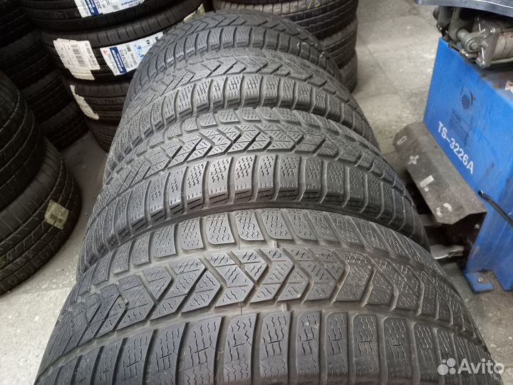 Pirelli Winter Sottozero 3 225/45 R18 95V