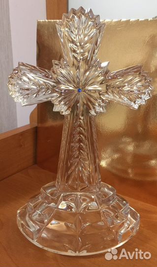 Крест стеклянный