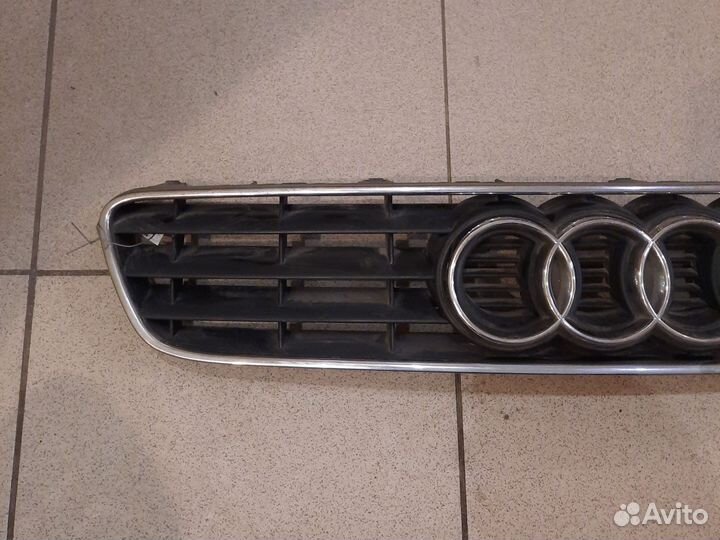 Решетка радиатора для Audi A3 8L, 8L0807683