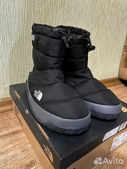 Женские угги TNF women'S nuptse apres bootie