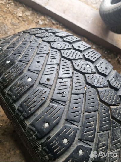 Continental ContiIceContact 215/55 R16 97T