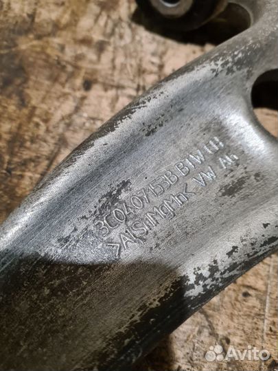 Рычаг передний VW Passat CC B6