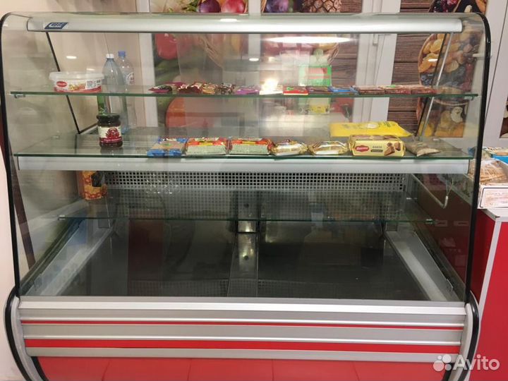 Продам холодильные витрины