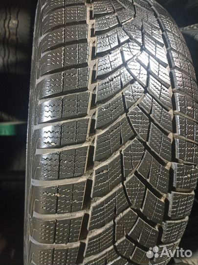 Goodyear UltraGrip Ice SUV Gen-1 225/55 R18