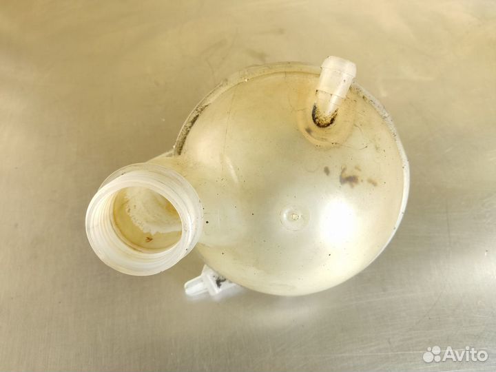 Бачок расширительный Peugeot 408 2012-2021