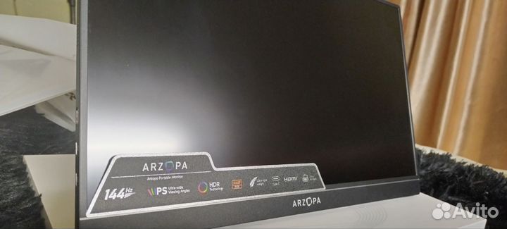 Портативный монитор