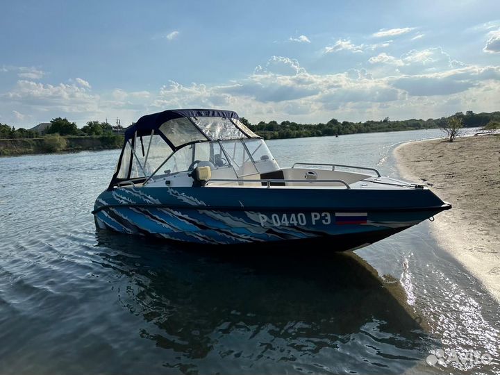 Катер Стрелка М Phoenix 510