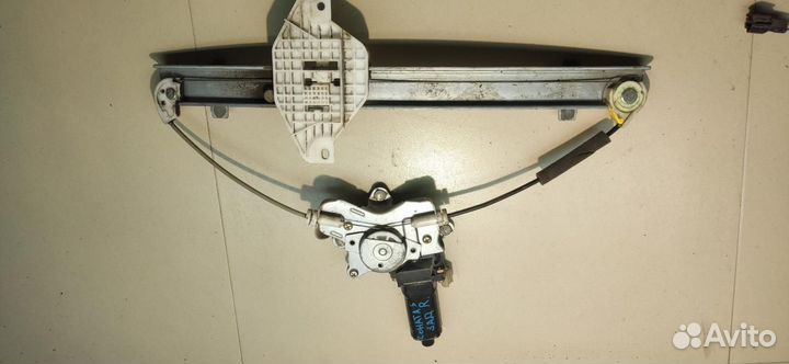 Стеклоподъемник электрический задний правый