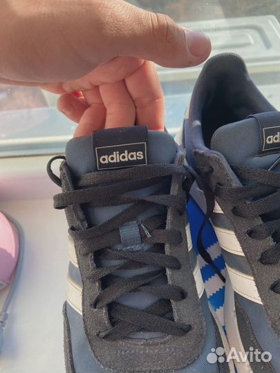 Кроссовки adidas