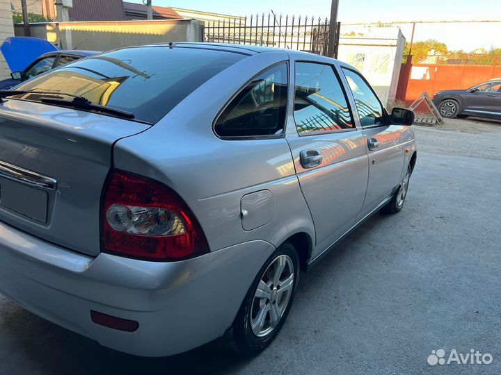 LADA Priora 1.6 МТ, 2011, 183 683 км