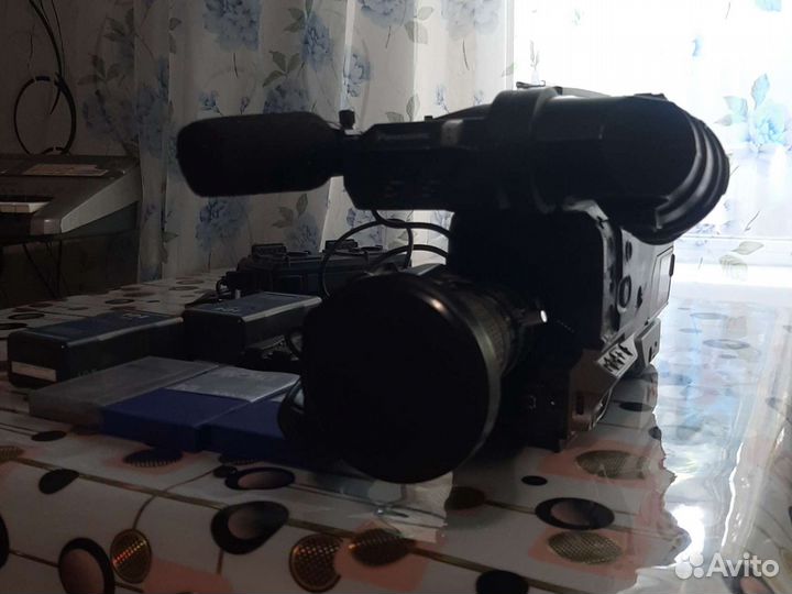 Panasonic AG-DVC200E