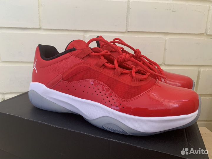 Кроссовки Air Jordan 11 Low 'University Red' Ориг