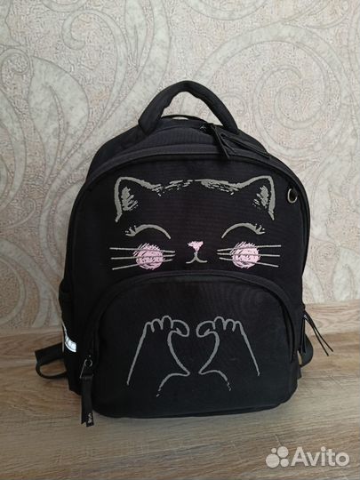 Рюкзаки школьные для девочки