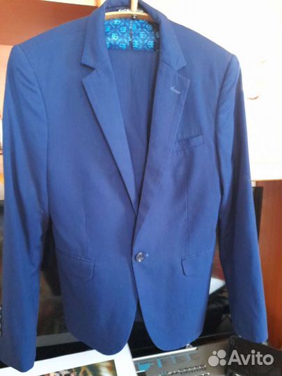 Мужской костюм