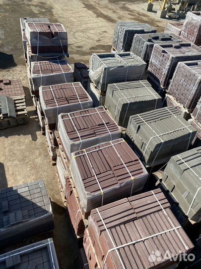 Бордюр тротуарный садовый в наличии