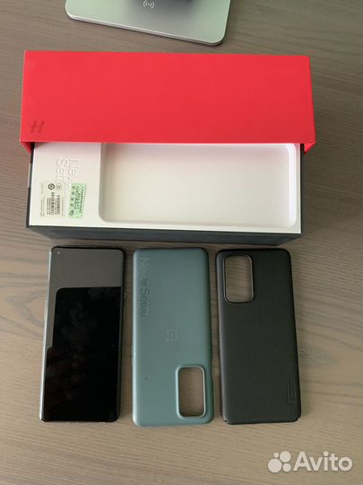 OnePlus 9 Pro, 8/256 ГБ