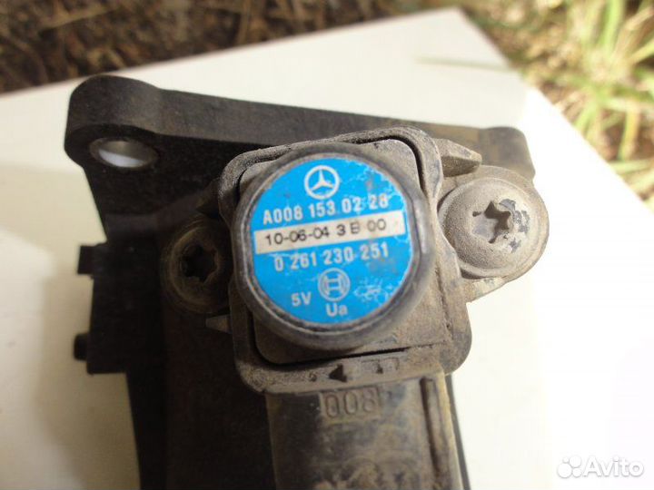 Фланец системы охлаждения Mercedes-Benz E212 седан