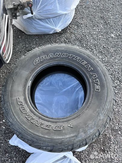 Dunlop Grandtrek AT2 265/75 R16