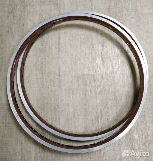 Втулки, покрышки, камеры и з/ч к колесам