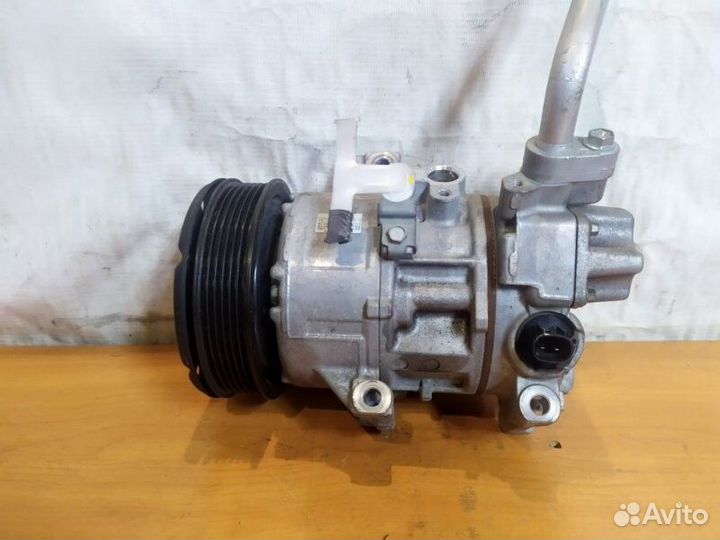 Компрессор кондиц Toyota Avensis Corolla Wish 1ZZ